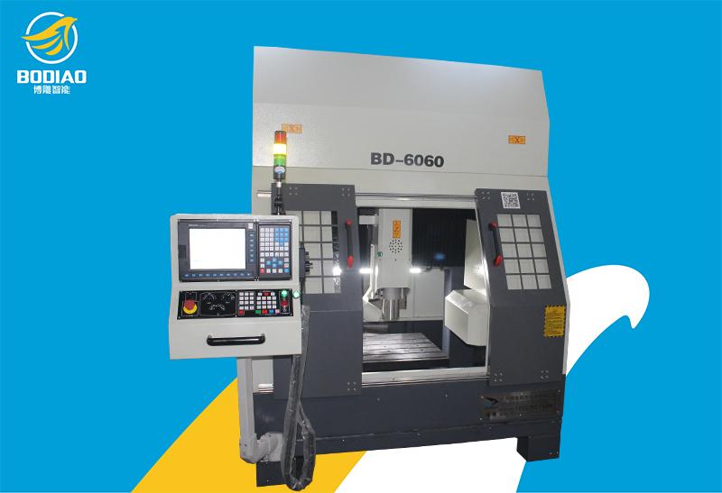 BD-6060小型铝材加工中心